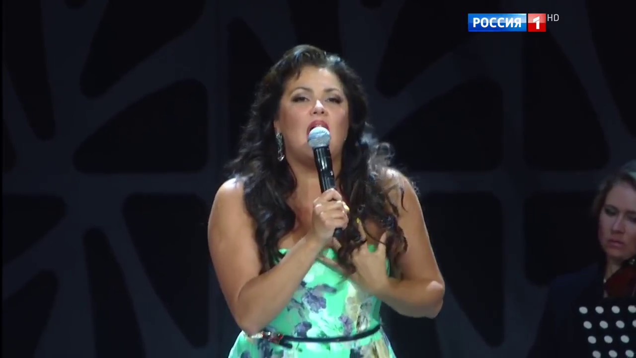 Anna Netrebko - Red Tango (2016)
