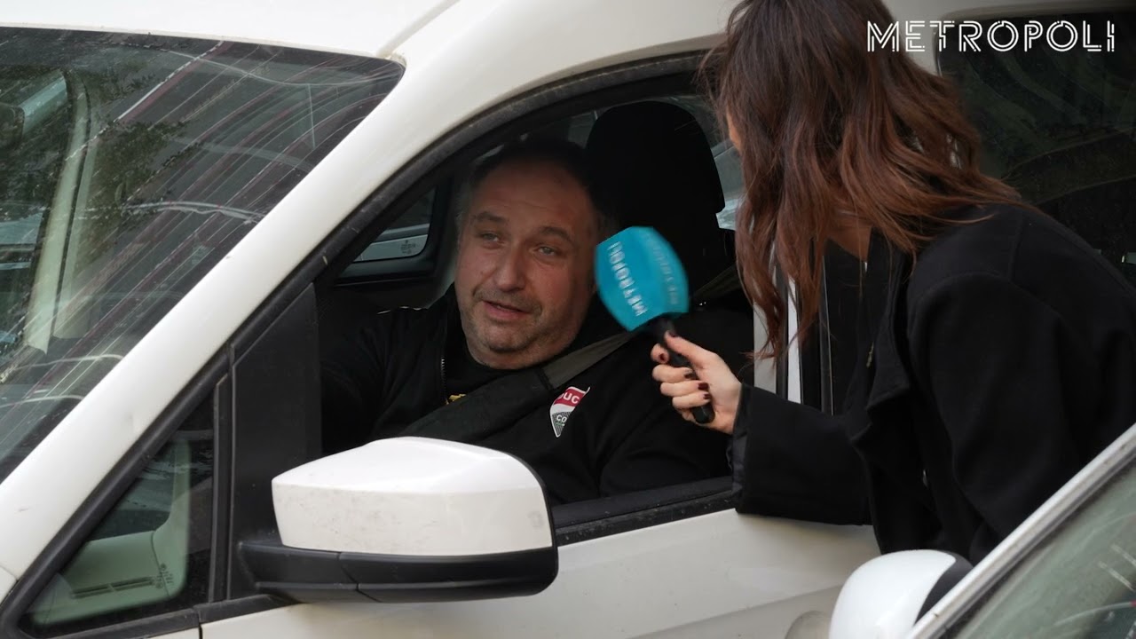 Así desquicia a los conductores el semáforo 'más lento de Barcelona'