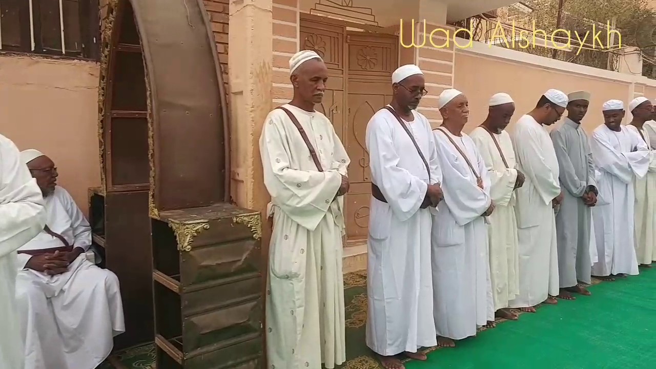 انشاد صوفي .. وفد المحبة في الدجنة ساري ... الشيخ قريب الله