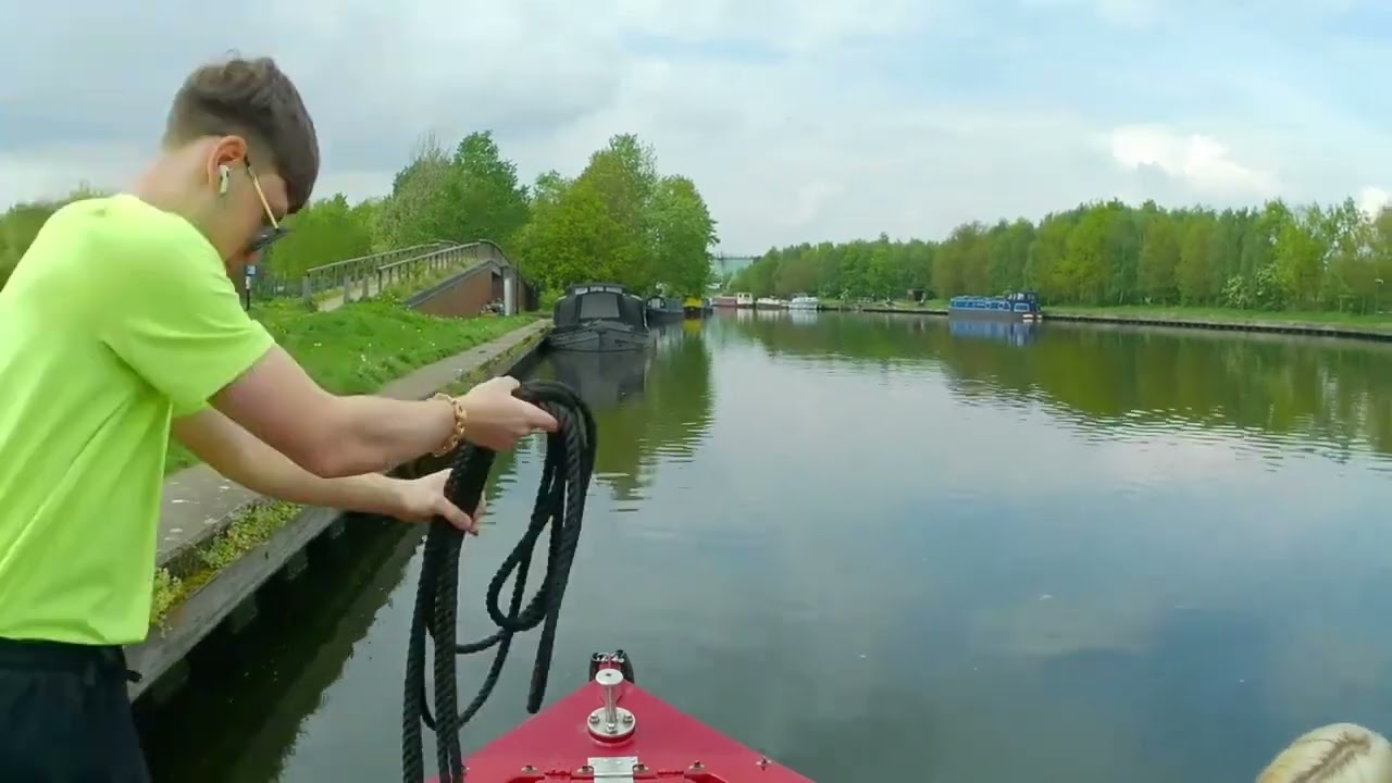 Castleford Junction to Woodlesford - Aire and Calder Navigation