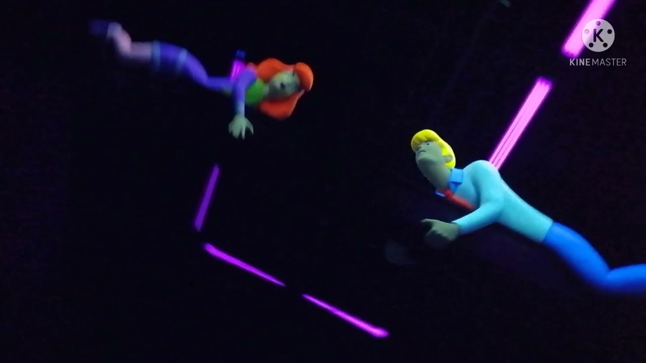Warner bros. Present Wifey&Hubby Scooby-Doo the Museum of Mysteries 19-6-2021