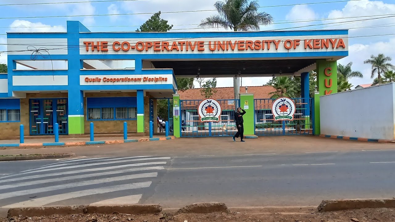 Detailed Cooperative University Hostel Tour | Library Tour