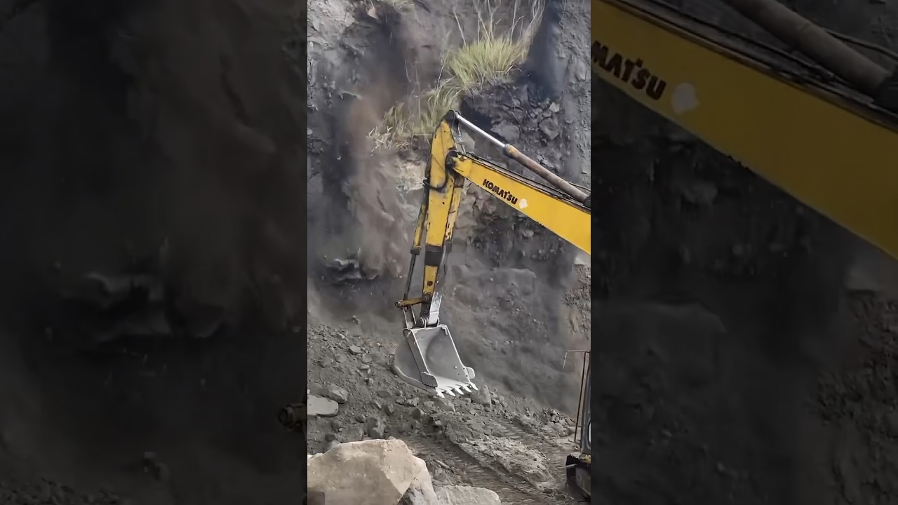 LANDSLIDE || # #excavator #heavyequipment #truck #heavymachinery #quarry