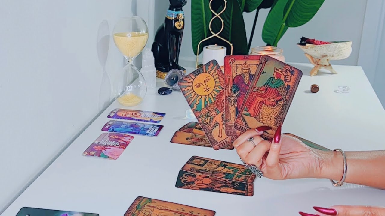 Aries | Something Is Up With This Person ..🤔 - Aries Tarot Reading