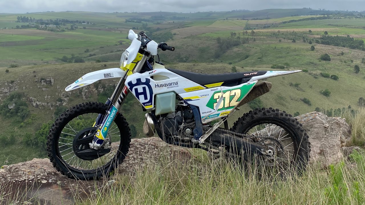 NEW BIKE!? HARD ENDURO RIDING ON MY NEW HUSQVARNA TE 250 2025 WITH CAMERON PARKER!