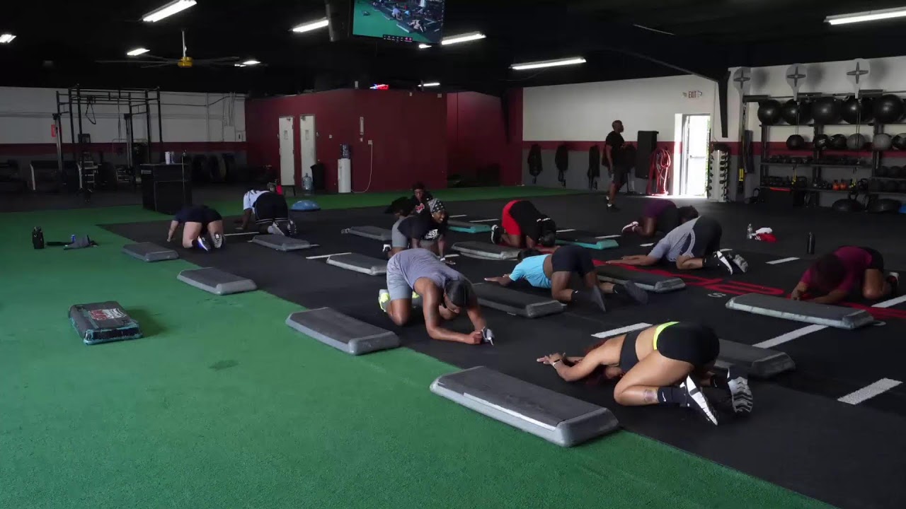 09/14/25 Beginners / Intermediate | Hip Hop Step Aerobics | Get Tah Steppin'