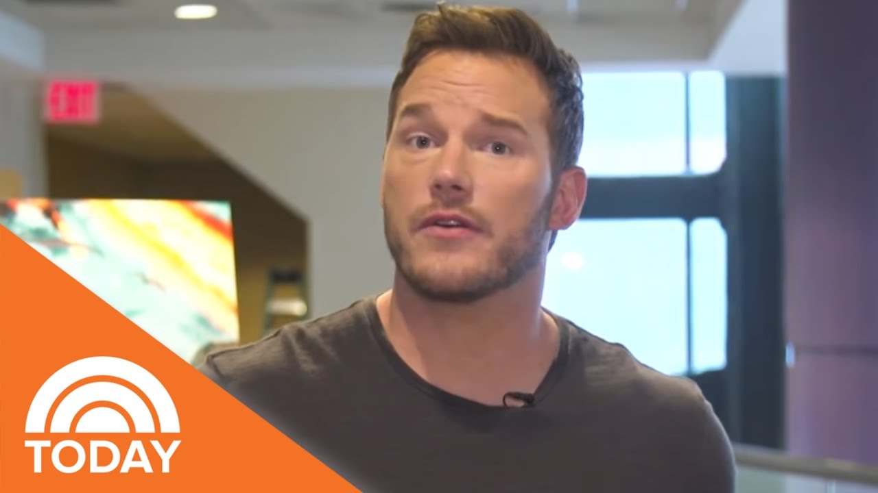 Chris Pratt Surprises Kids At A 'Jurassic World' Screening | TODAY