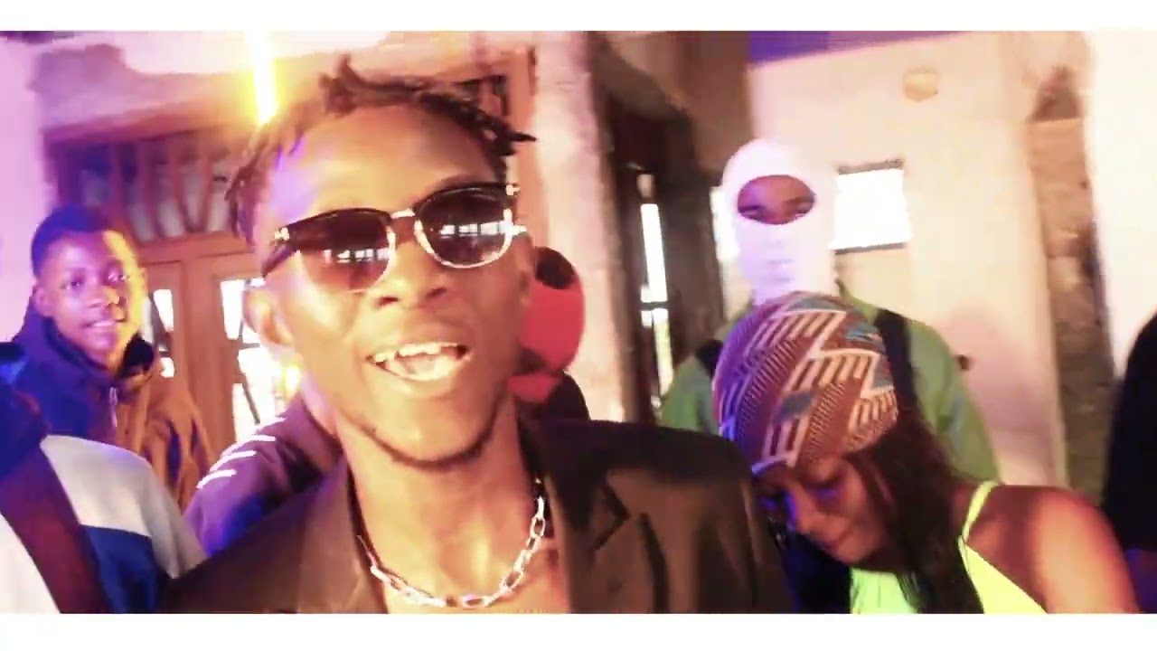 Makah gogan FT Renwar-kev/zua