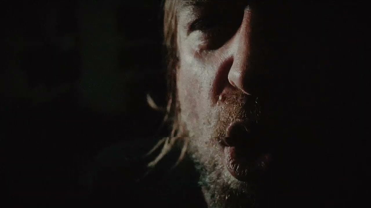 Massendefekt | Allein (offizielles Musikvideo)