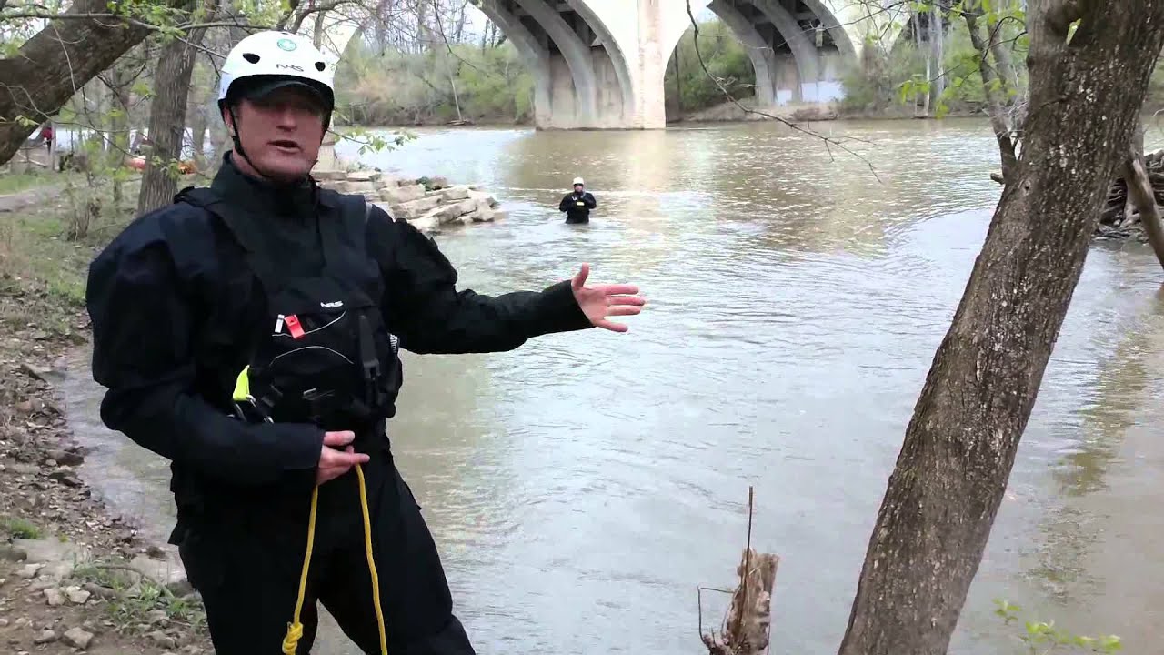 Методы спасения FR1: Спасение на воде – Основы работы с спасательным мешком
