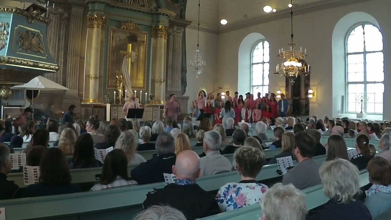 Lit é Sång tolkar Disney cover- Ännu mer Olivia Lobato