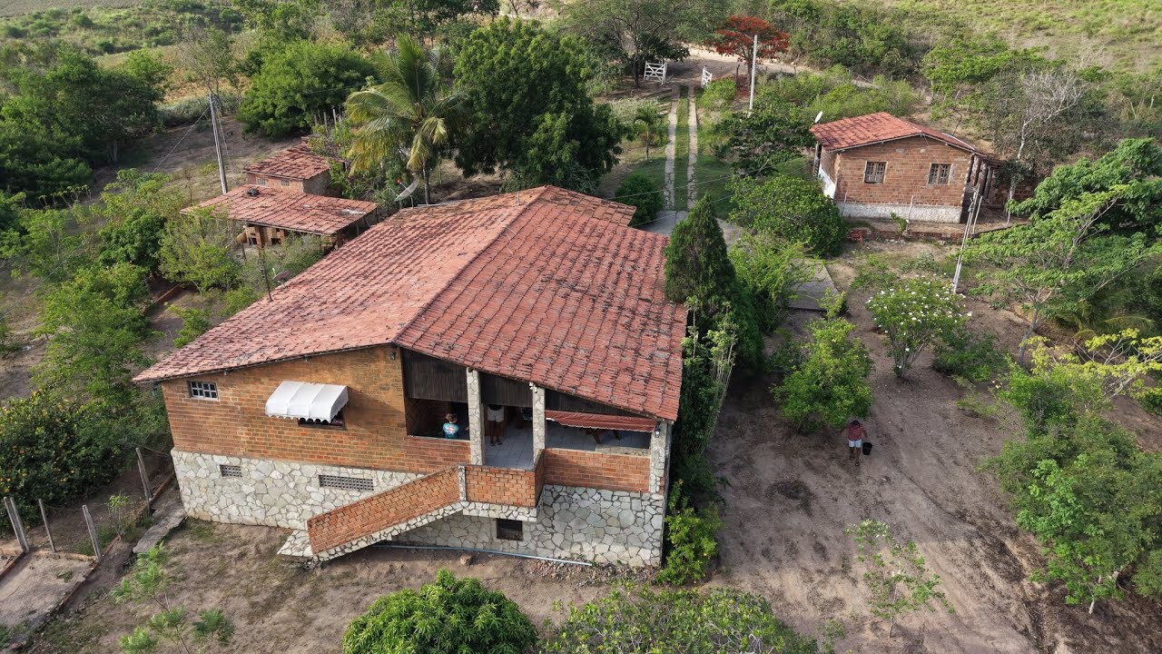 Sítio à venda na zona rural de Gravatá Pernambuco 3.8 hectares escritura  porteira fechada $450 mil 