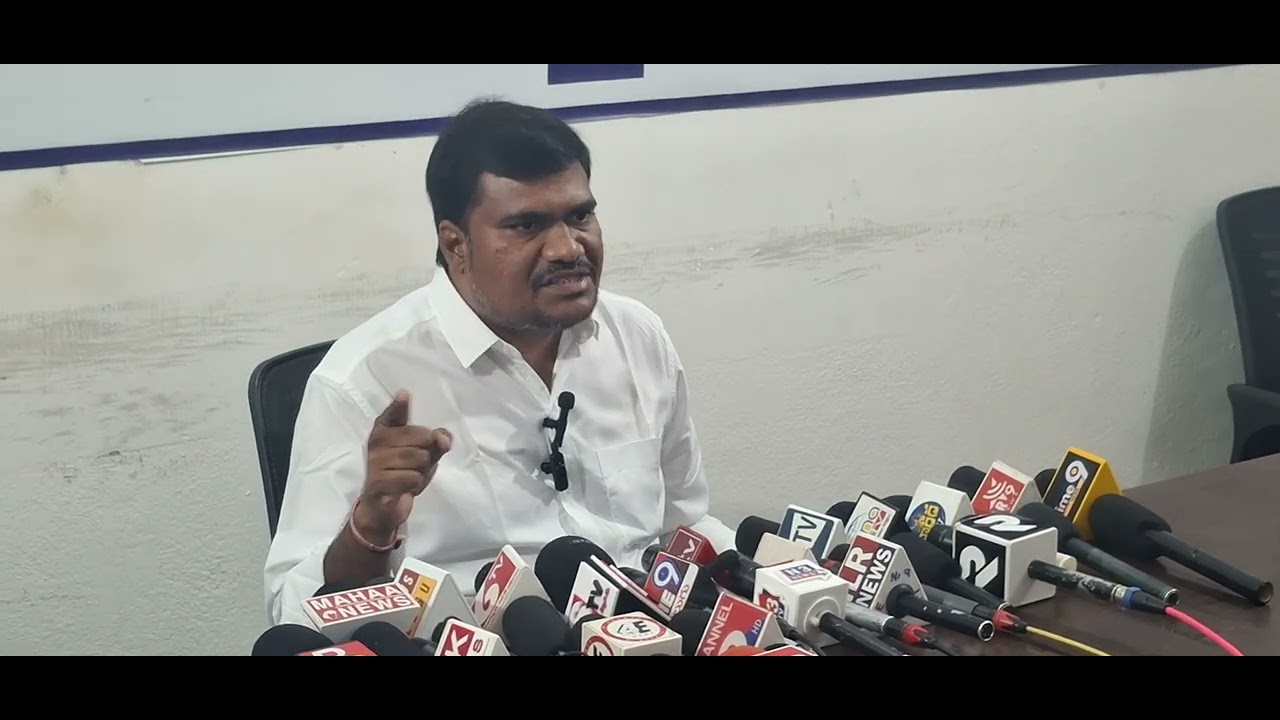 నెల్లూరు కార్పొరేషన్ లో అడుగు పెడితే చాలు కోట్ల రూపాయలు సంపాదించుకోవచ్చు....