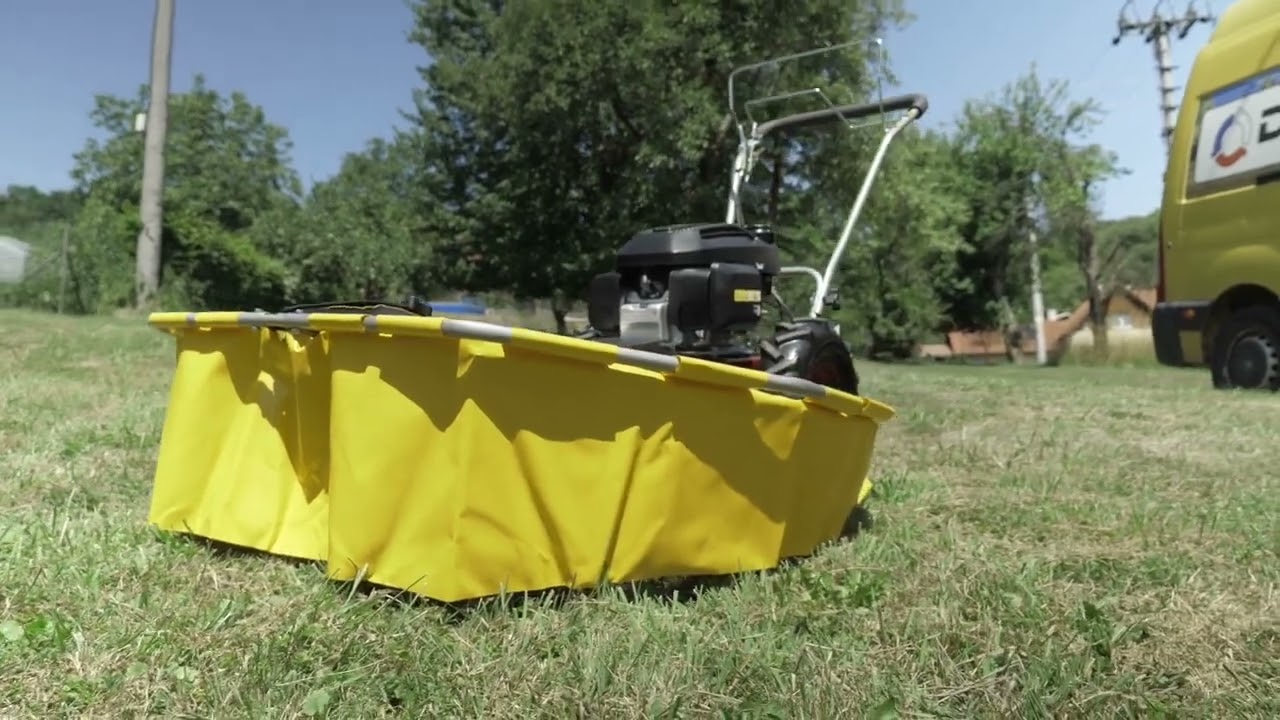 Kosiarka rotacyjna Dakr Triton Honda GCV 200 - koszenie