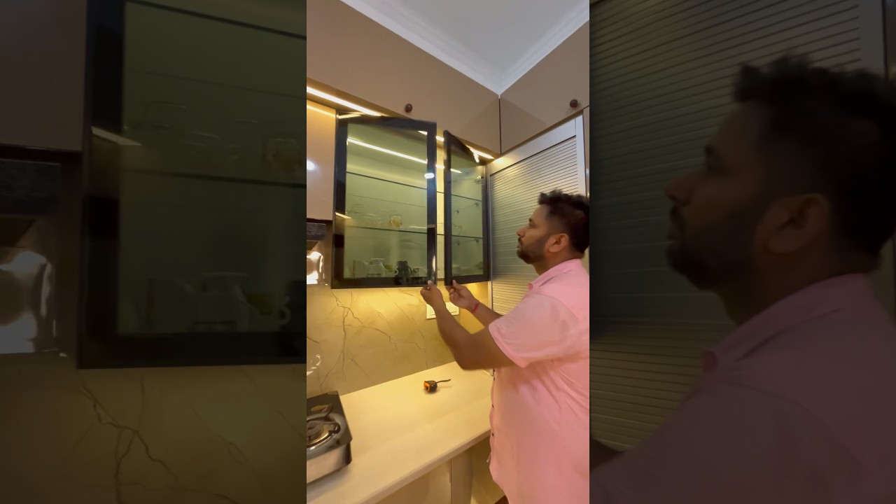 Glass profile shutter in kitchen ✅ 