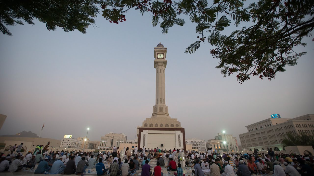Time Lapse - Iftar at Ruwi Clock Tower