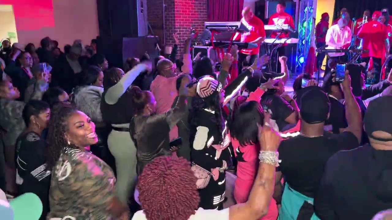 RARE ESSENCE THE WICKEDEST BAND ALIVE RETURNS TO THE PANARAMA ROOM FOR KIPS SWEATSUIT PARTY 12/28/25