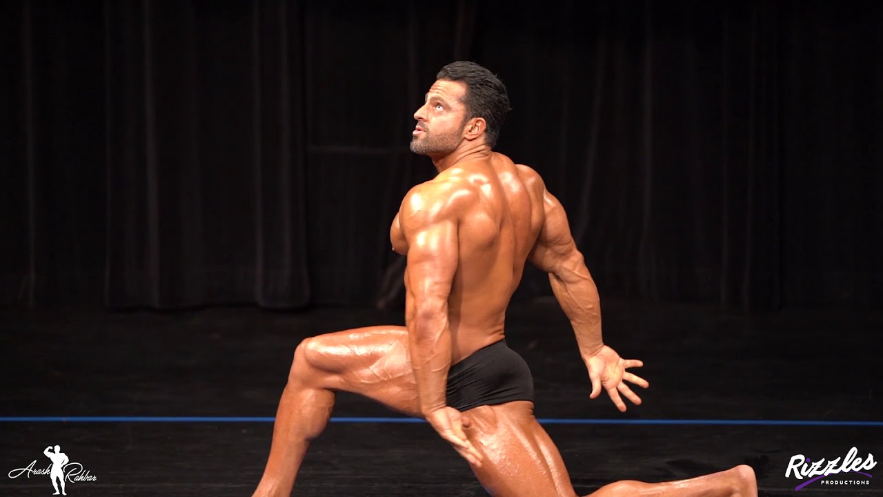 Syracuse Guest Posing with 4 time Ms. Olympia