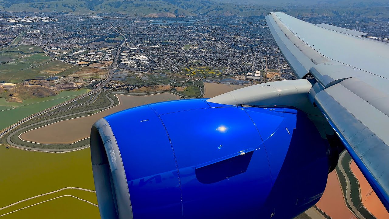 [4K] – Full Flight – United Airlines – Boeing 777-222 – DEN-SFO – N778UA – UA677 – IFS 899