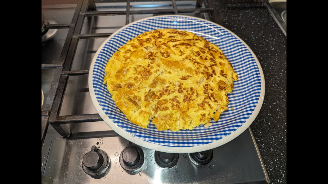 Frittata di peperoni e pinoli (Pepper and pine nut omelette) ... by nonna Ida..!