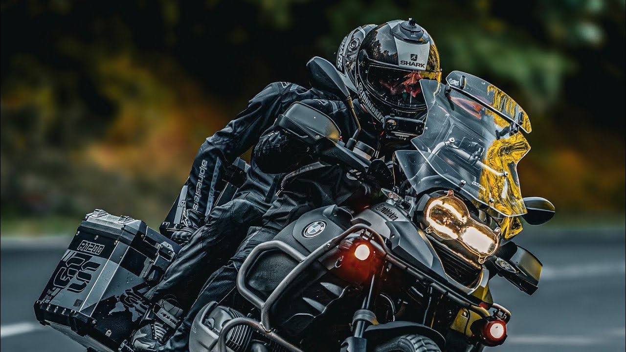 The Ultimate Adventure Machine – 2008 BMW R1200GS Adventure