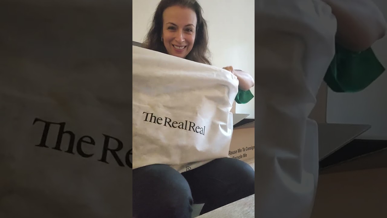 Unboxing the LV Sac Weekender | RealReal