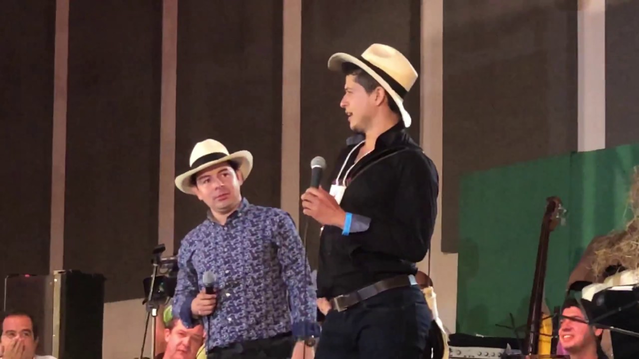 Peluca vs Orejón FESTIVAL DE LA TROVA ORQUÍDEA DE ORO 2018