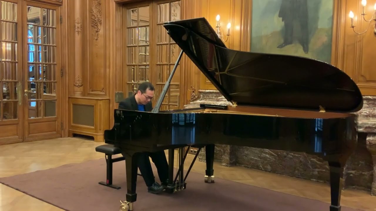 F.Martin : 8 Préludes pour le piano