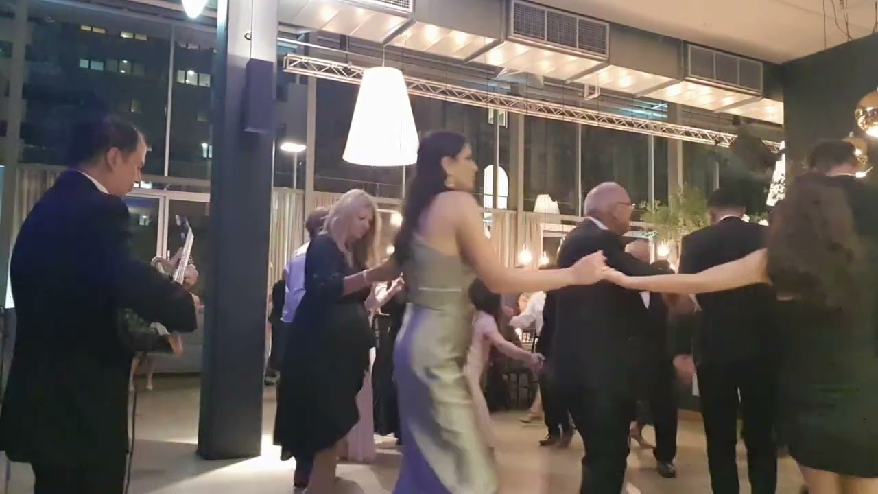 ΝΑ 'ΧΑ ΕΚΑΤΟ ΚΑΡΔΙΕΣ Γιώτα Λύδια, ΓΛΥΚΑ ΓΛΥΚΑ Έφη Θώδη ΒΑΓΓΕΛΗΣ ΑΒΡΑΜΑΚΗΣ: Μπουζούκι & Ενορχήστρωση