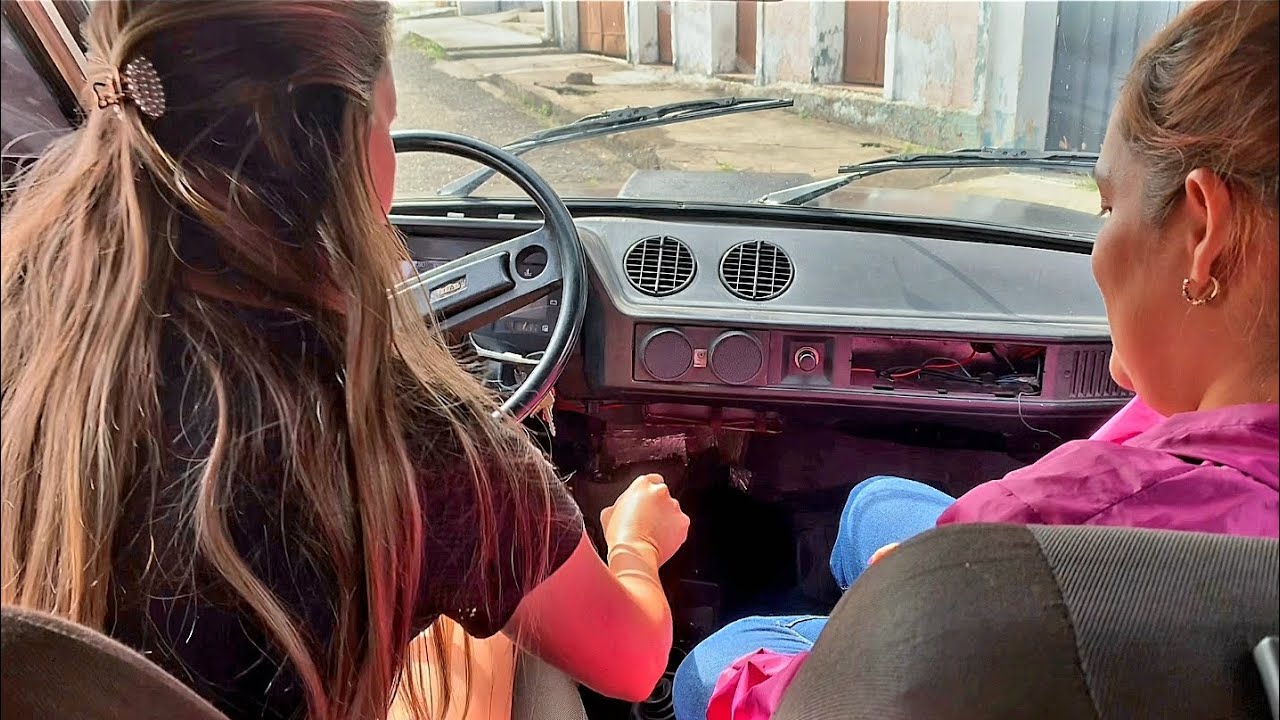 Jarlyn Cranks & drives the Fiat with Barbara to go shopping - Pedal pumping Coldstart Stalling