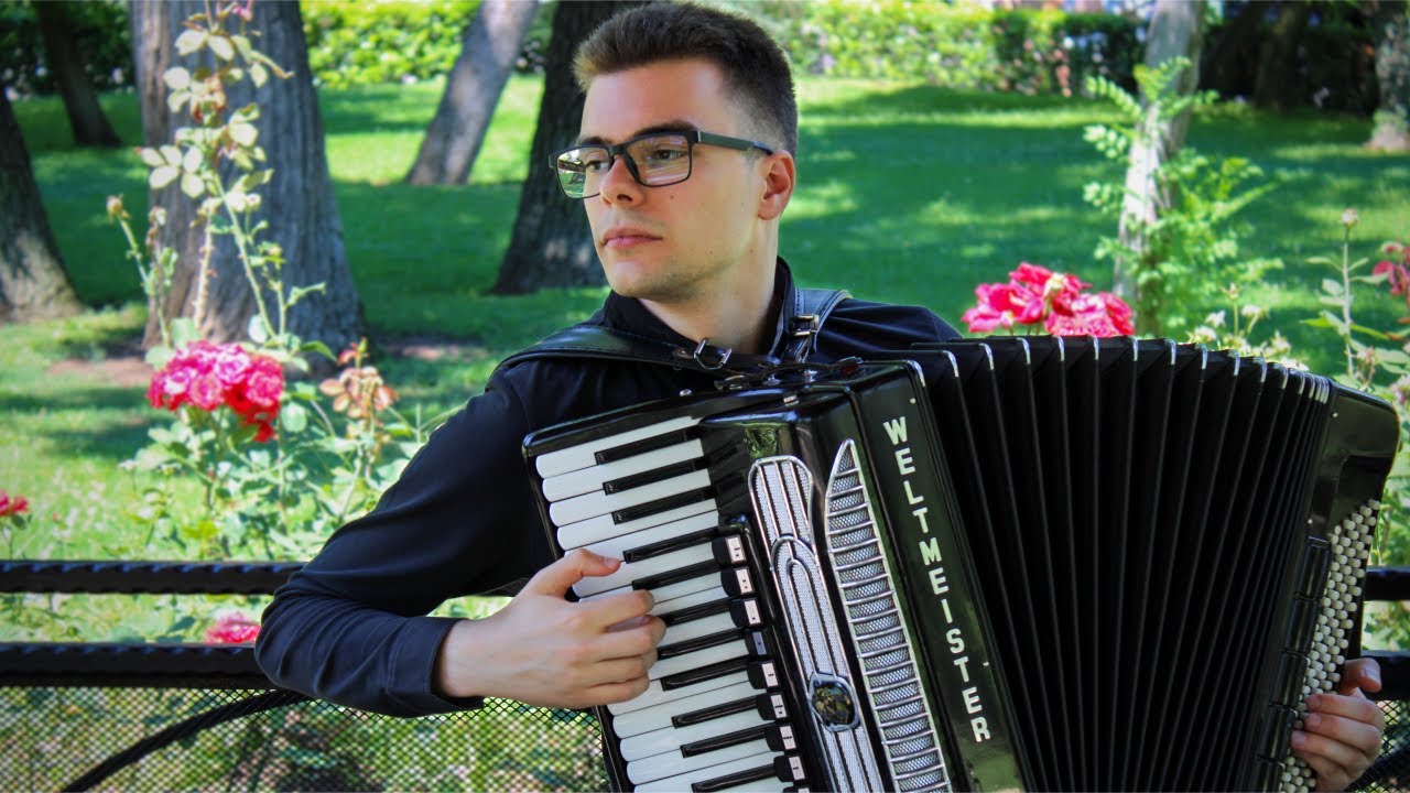 Sarabande – Handel, accordion solo (Stradella bass) - Mihail Gavrilov