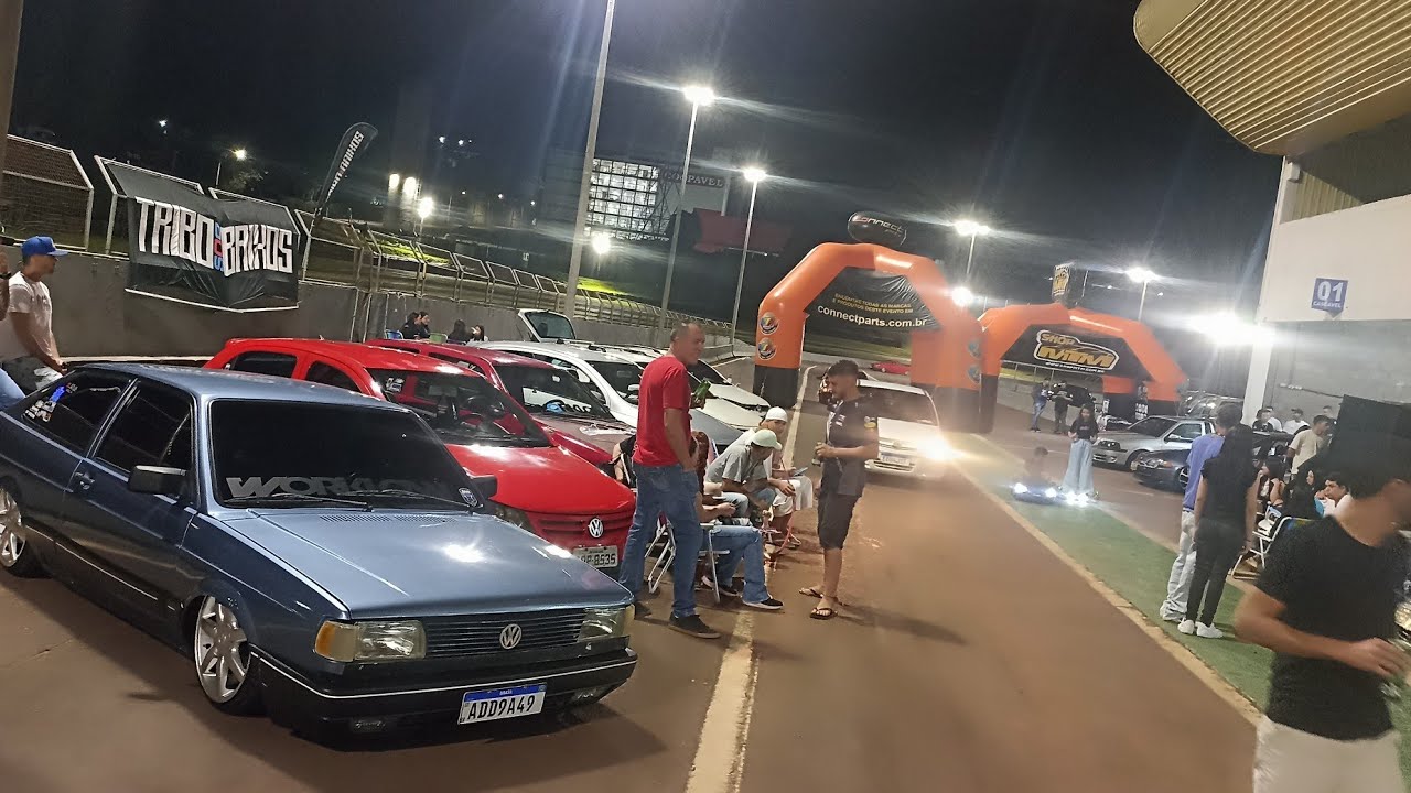 ЧЕМПИОНАТ МИРА ПО АВТОЗВУКУ И ЗАНИЖЕННЫМ АВТОМОБИЛЯМ «НИЗКАЯ НОЧЬ» — потрясающее событие 😎