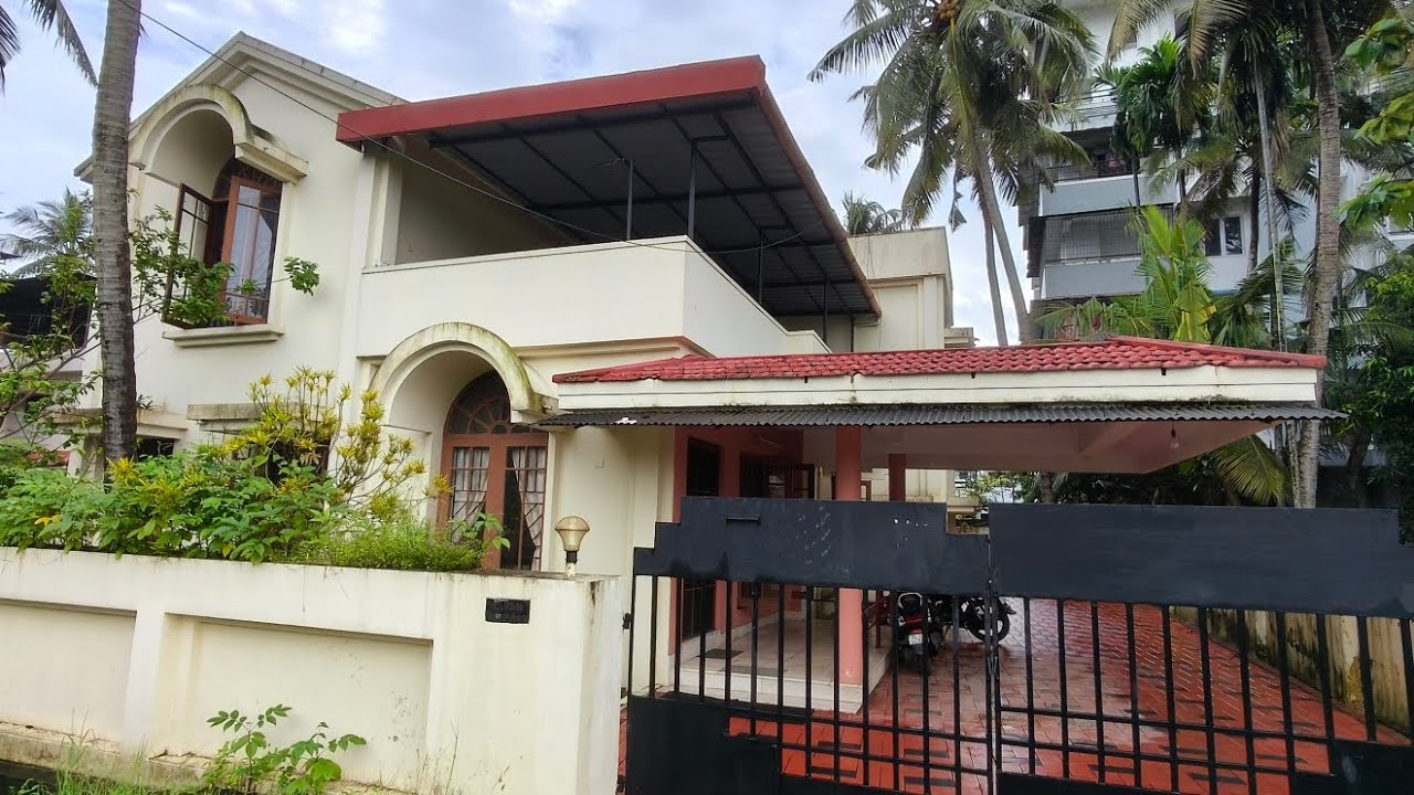 Used House for sale. എറണാകുളം കടവന്ത്ര.10 Cent, 2400 sqft, Metro station nearly. #videos