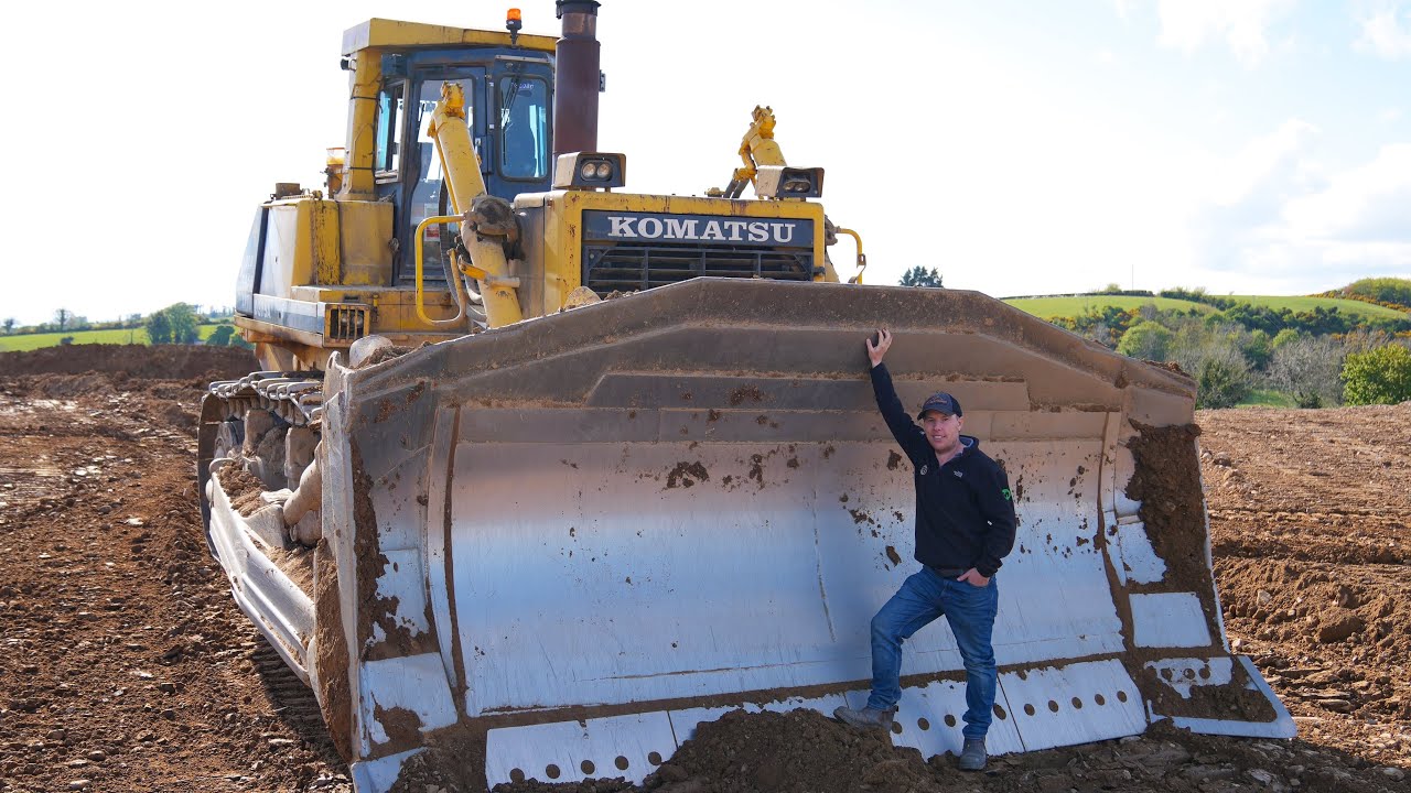 Komatsu D375A Bulldozer in Action