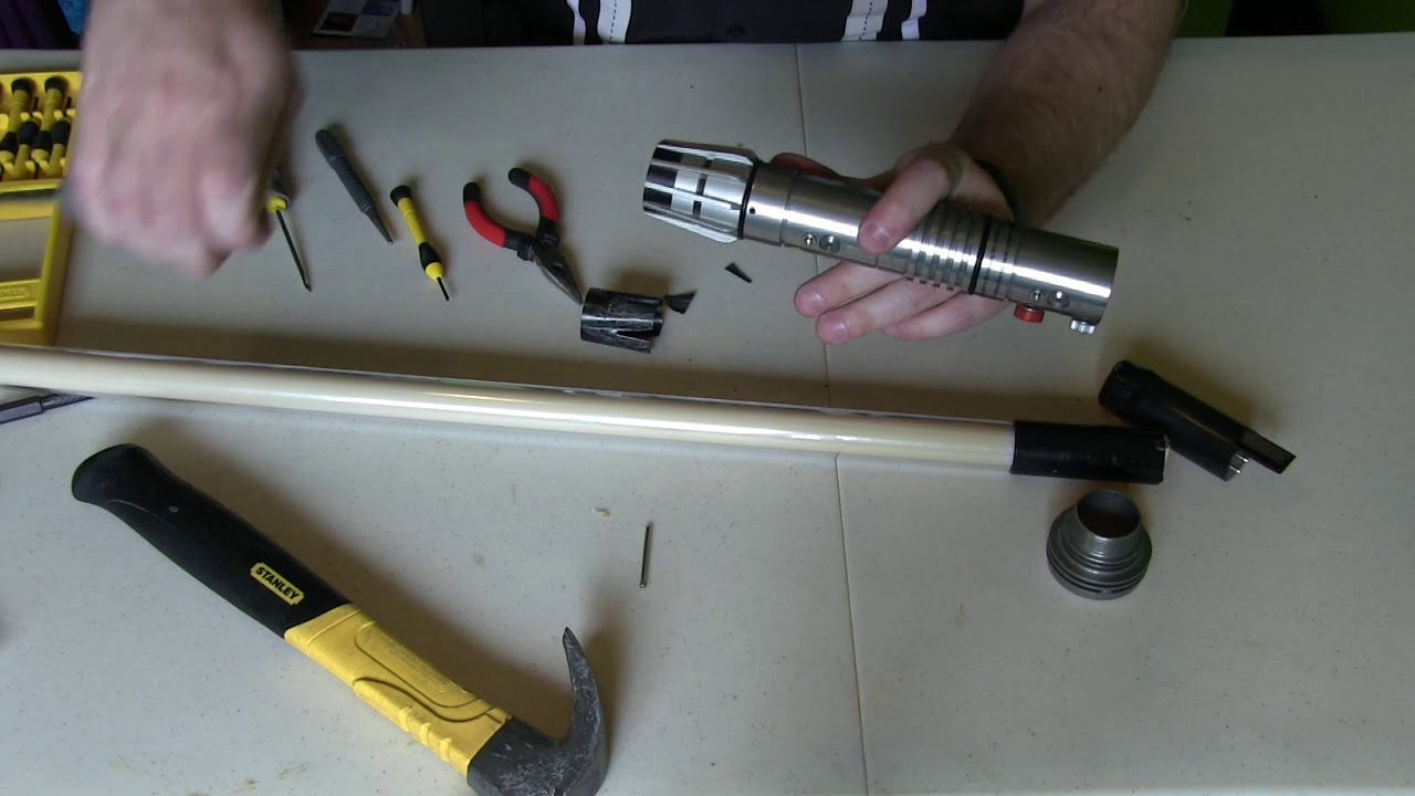 Master Replicas 2006 Darth Maul Saber Conversion   Part 1 Disassembly