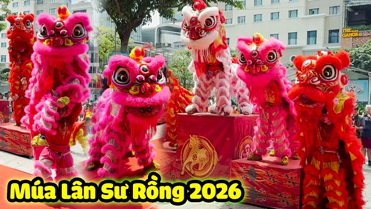 Múa Lân 2026 LSR Hằng Anh Đường biểu diễn Lân Sư Rồng tại tòa nhà Times Square sáng mùng 9 Tết