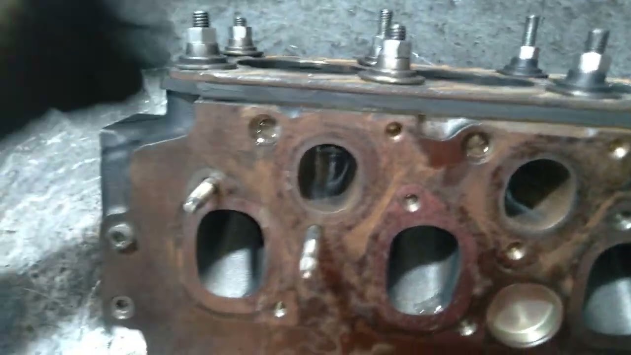 Prueba hidraulica en caliente tapa de cilindros Ford 1.8 Endura  ... sigannos en face servicios rico