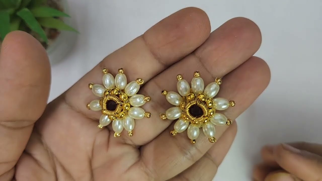 मोत्यांचे कानातले कसे बनवावे | मोत्यांचे कुडी | Pearl earrings| Maharashtrian earrings