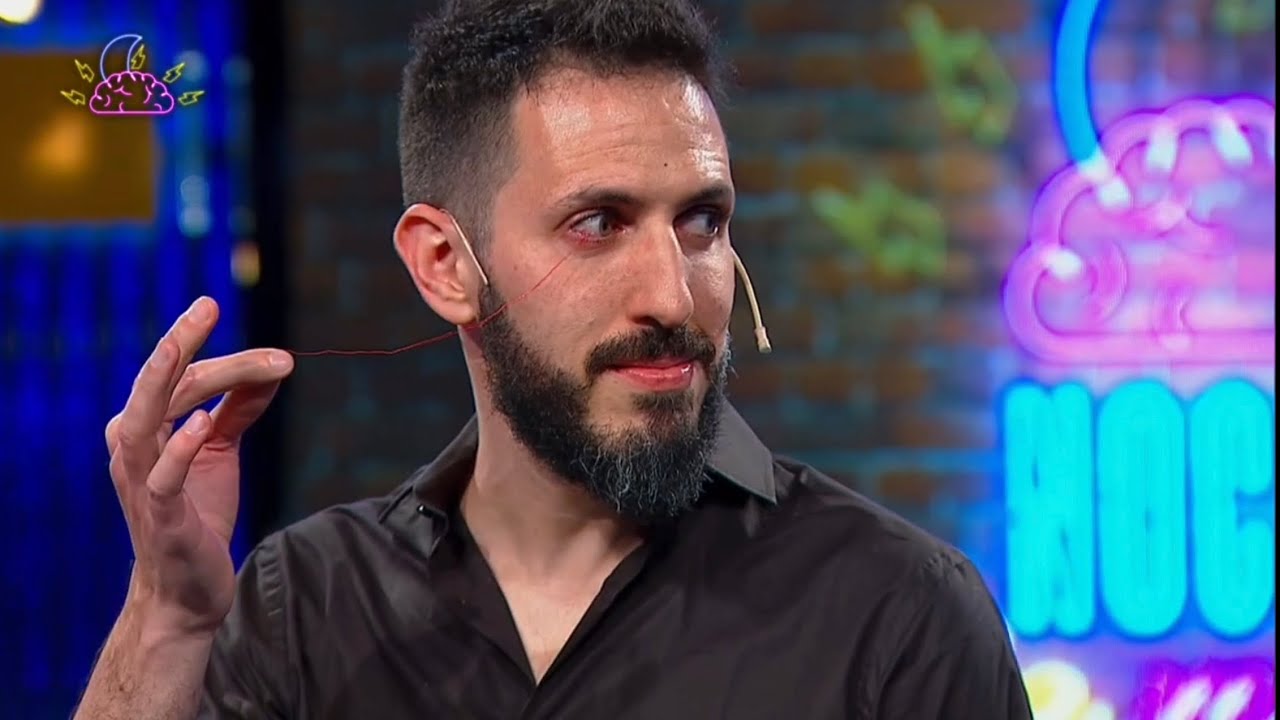 Adrian Lacroix vuelve con algo fuera de este mundo a Noche De Mente 14/10/22  @Televisión Pública ​