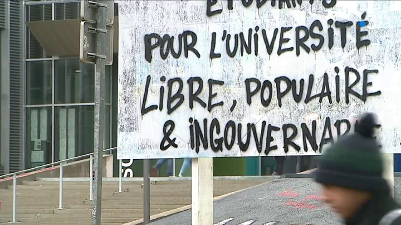 Mobilisation des anti-blocus à la fac de Nantes
