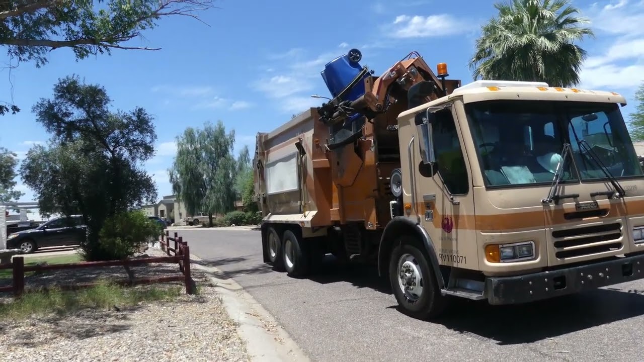 Phoenix's oldest and newest trucks tag teaming a route