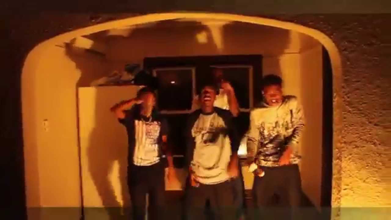 A ROCKSTAR (Official Video) Zell DoDaFool  x  T-Solo