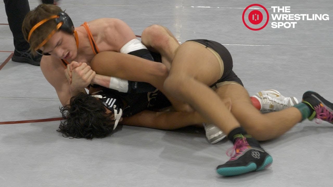 165 - Omar Adzhir of Grayslake North [R] v. Tommy Tomasello of Crystal Lake Central [G]