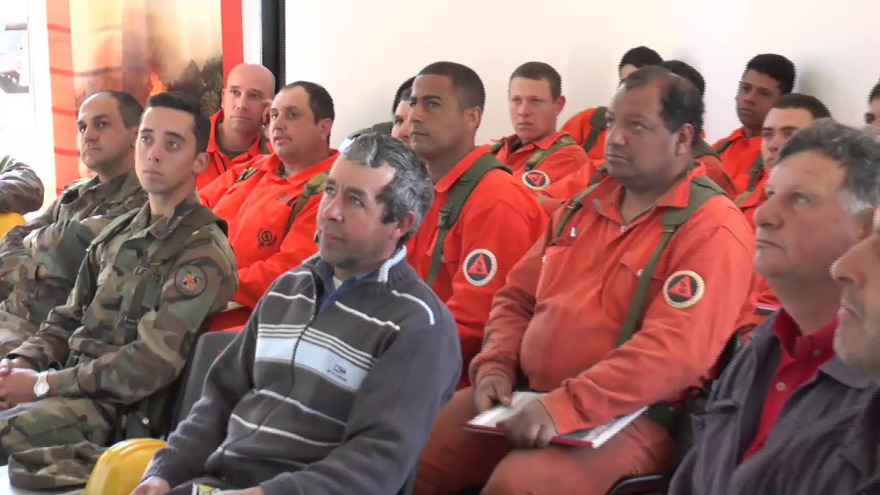 Oficial Pablo Batista - Representante Direcci&oacute;n Nacional de Bomberos