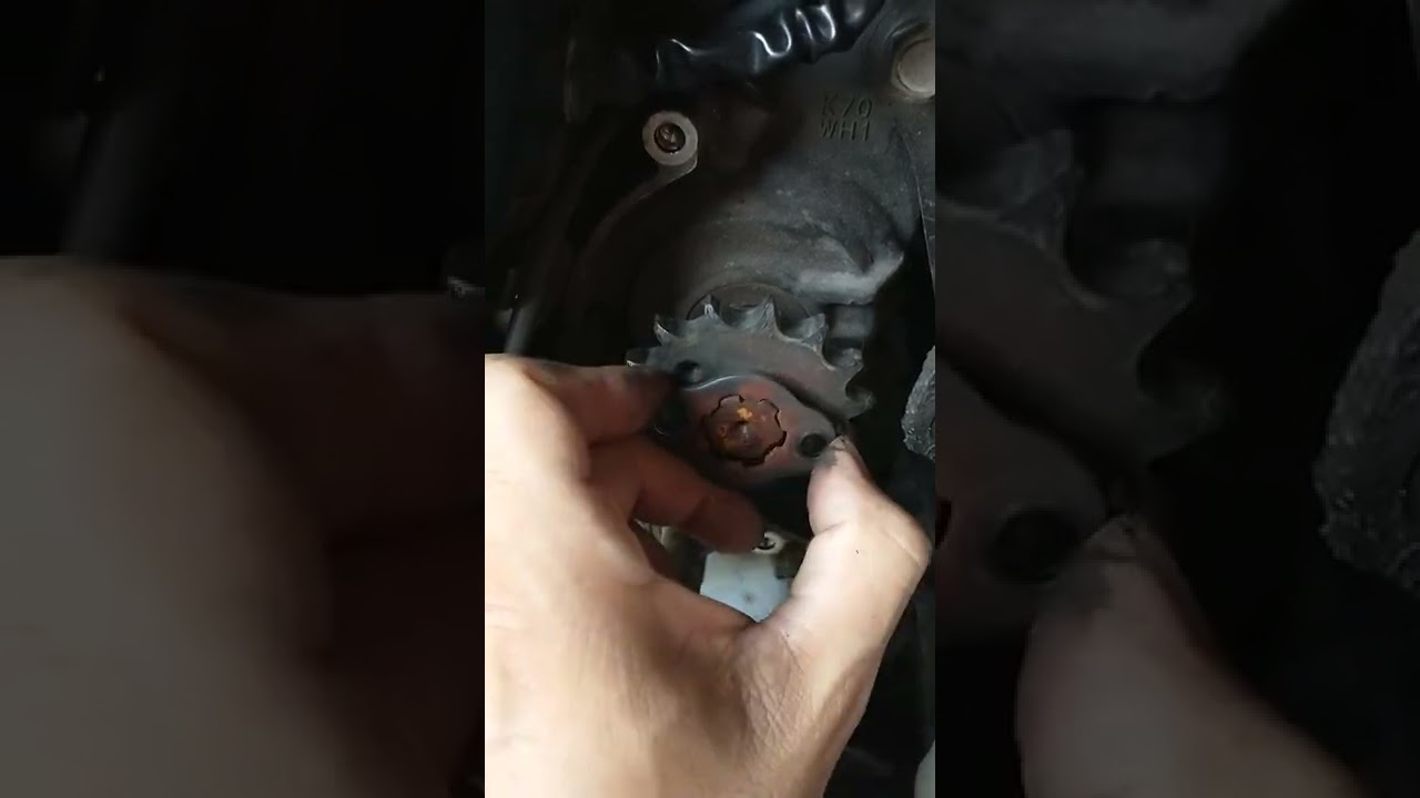 cambiar piñón original de 14 dientes por un piñón de 15 a honda cb 190 r y limpiar cadena muy fácil