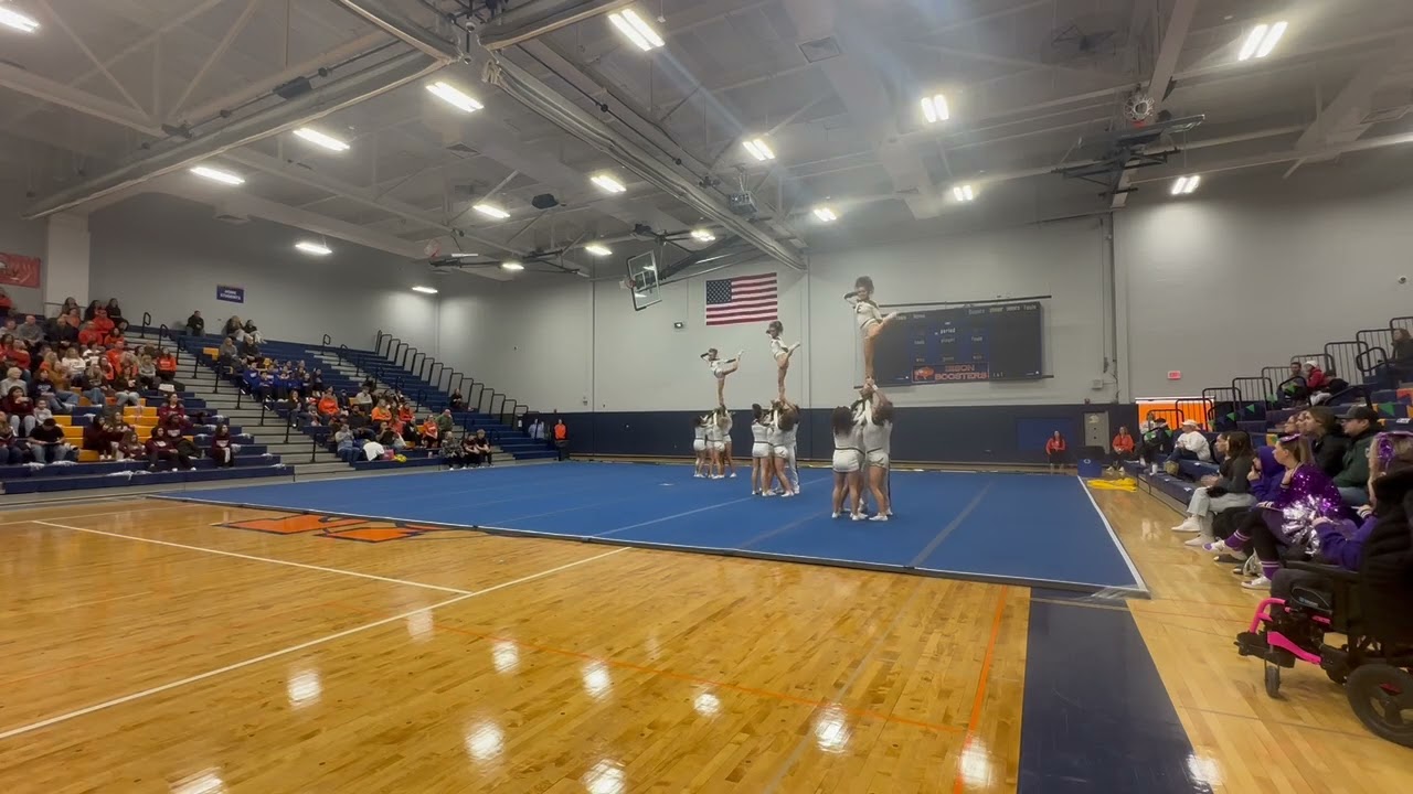Elk Grove Varsity Co-Ed Cheer : Sectionals 