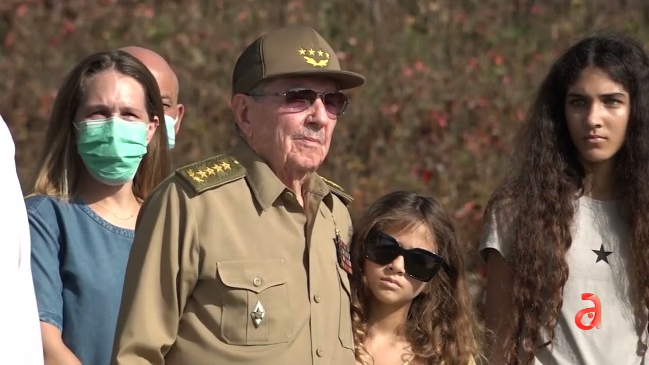 Identificamos a  miembros de la familia Castro que asistieron al entierro del General López-Calleja