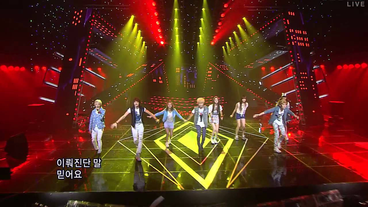 SHINee & f(x) - Hello (Jul 10, 2011)