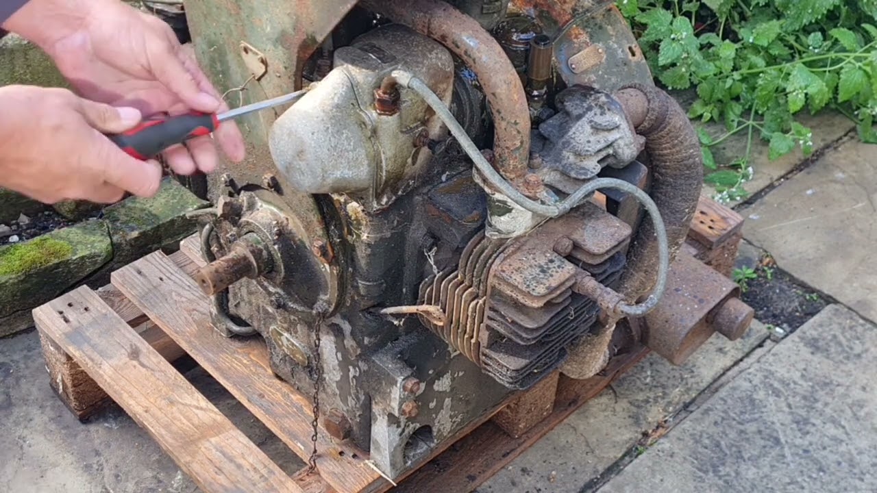 Rare Petter 2A Aircooled Twin. Will it spark?