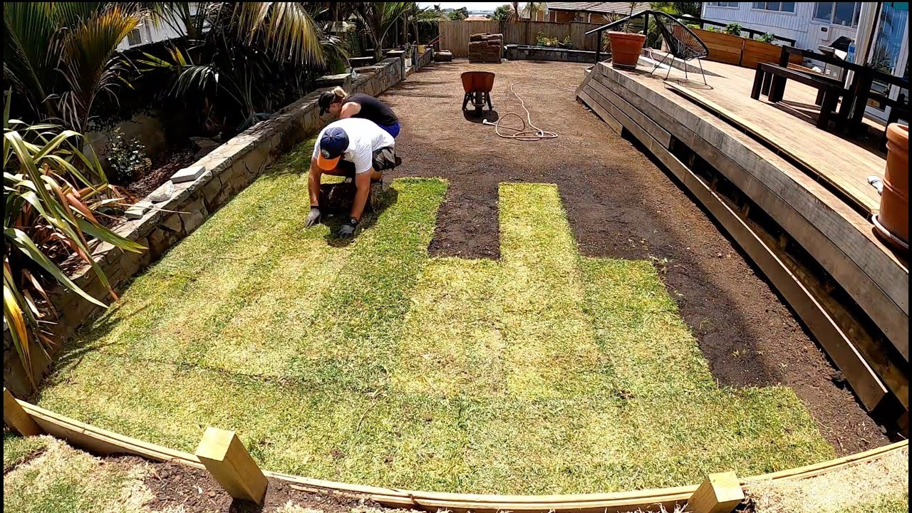 DIY Lawn Makeover with Kanga Loader and Ready Lawn